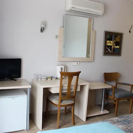 Avlu Otel