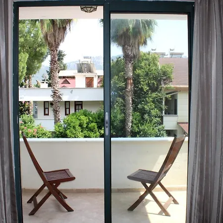Avlu Otel Kemer